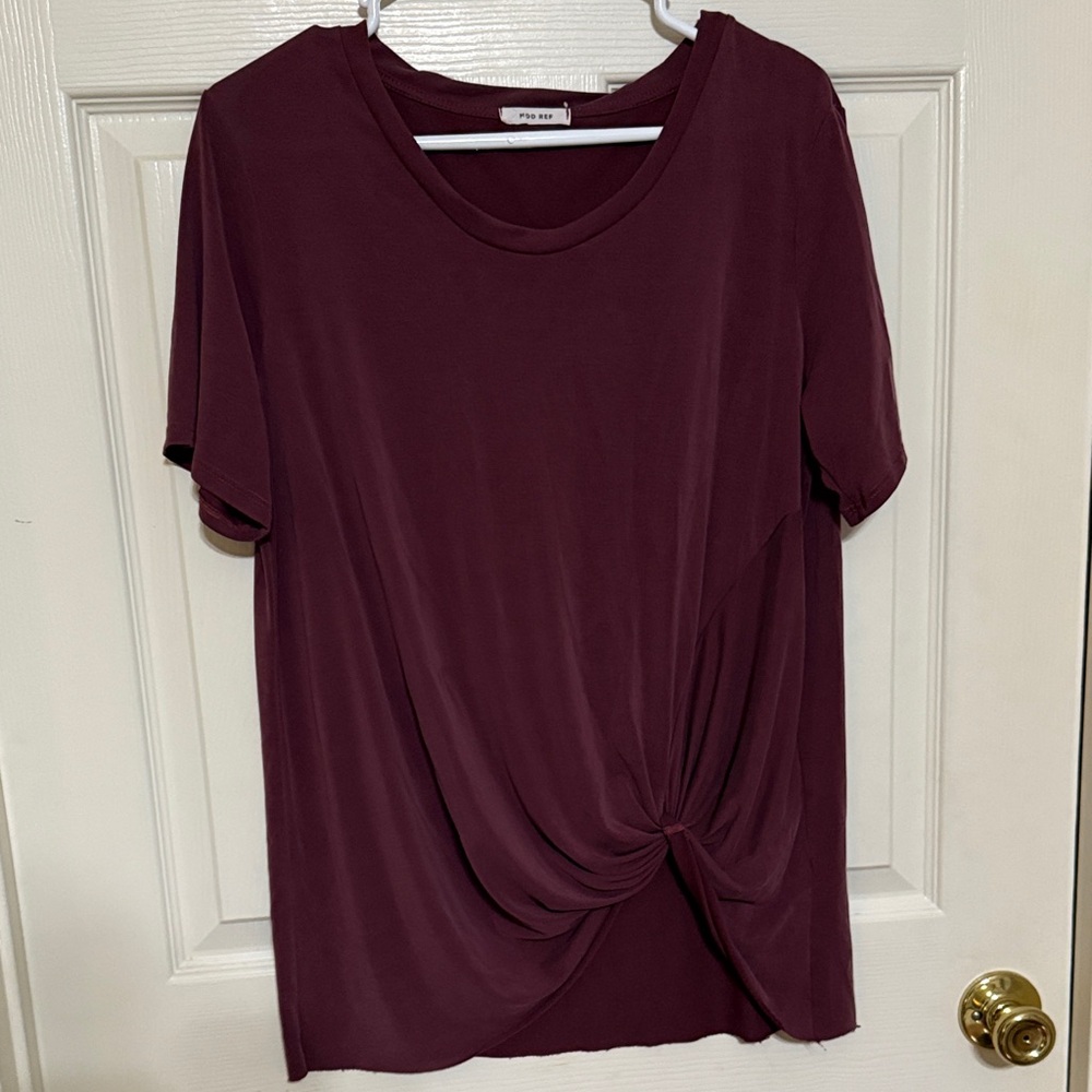 Mod Ref Burgundy Twist Front Tee maroon color